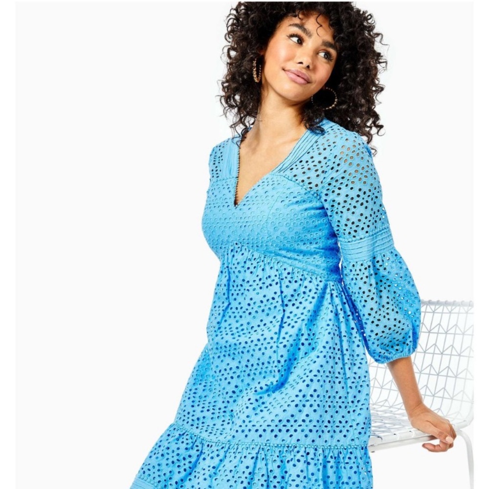 NWT Lilly Pulitzer Lucinda dress in Zanzibar blue tideline eyelet, size 10